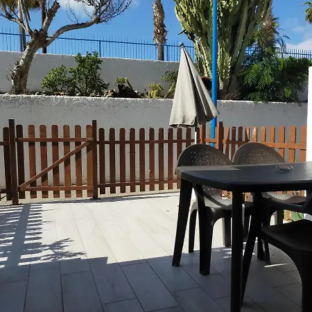 Playmar Blue Bungalow 度假居 *