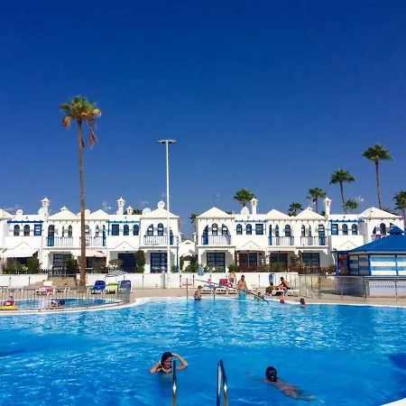 Playmar Blue Bungalow 度假居